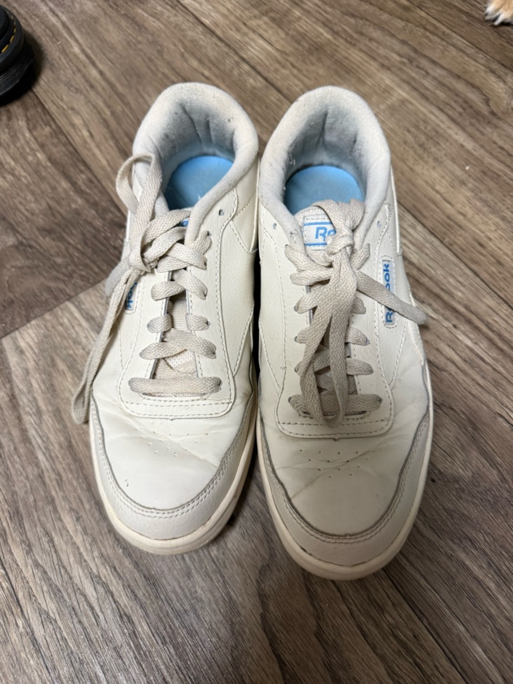 Reebok Off-White Leather Low-Top Sneakers with Blue Insole